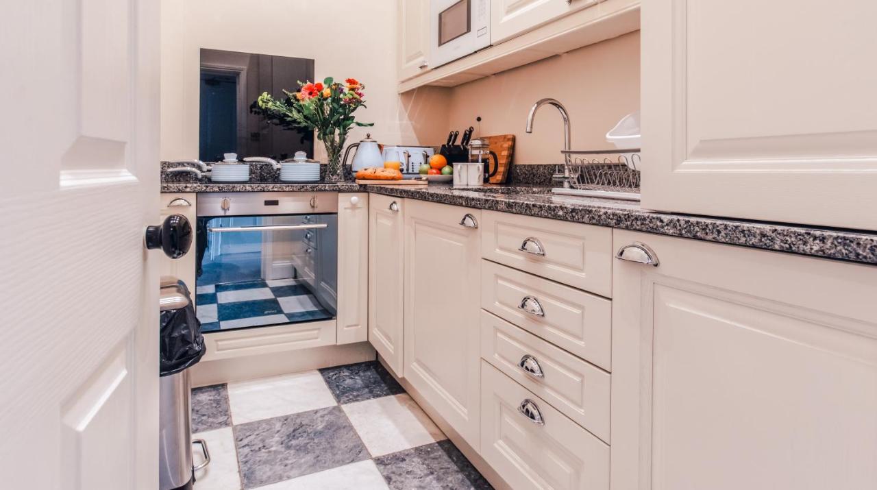 Flat 3, 6 Lypiatt Terrace Cheltenham Gloucestershire Gl50 2Sx Extérieur photo