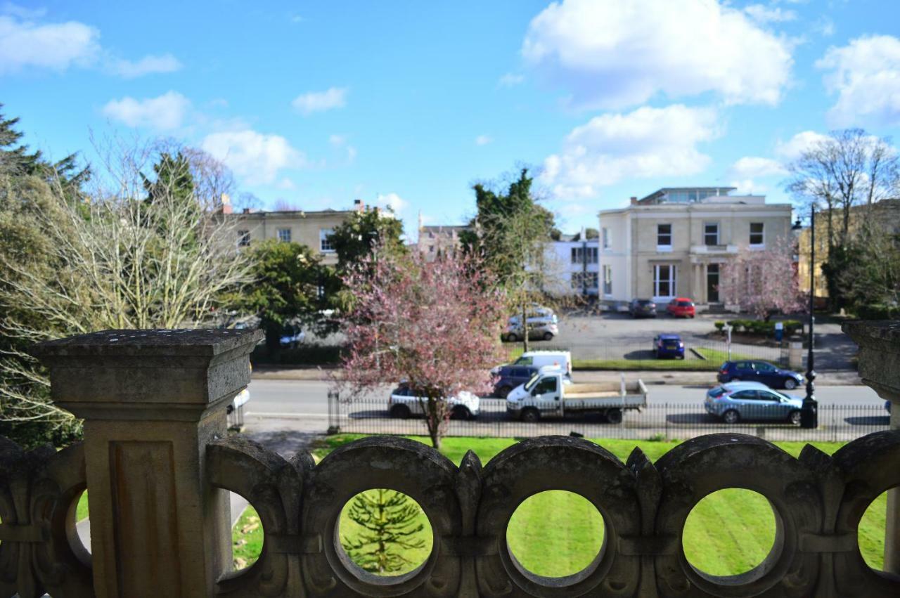Flat 3, 6 Lypiatt Terrace Cheltenham Gloucestershire Gl50 2Sx Extérieur photo